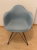 Vitra Eames Plastic chair (6 stuks), Huis en Inrichting, Stoelen, Ophalen, Zo goed als nieuw, Blauw, Vijf, Zes of meer stoelen