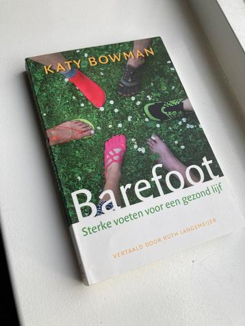 Barefoot Katy Bowman beschikbaar voor biedingen