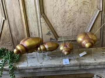 NIEUW set van 4 goudkleurige forse decoratie kevers beschikbaar voor biedingen
