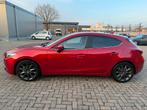 Mazda 3 2.0 Skyactiv-g 88KW HB 2016 Rood, Voorwielaandrijving, 1998 cc, USB, 4 cilinders