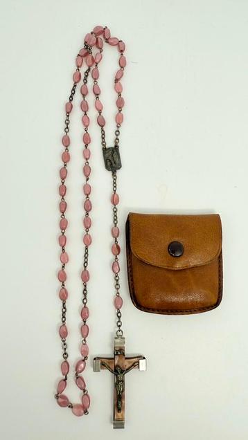 Antieke complete rozenkrans uit Lourdes met leren etui beschikbaar voor biedingen