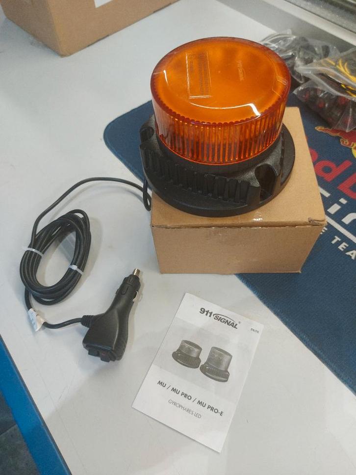 Zwaailamp zwaailicht flitslamp flitslicht oranje amber ece, Auto diversen, Overige Auto diversen, Ophalen of Verzenden