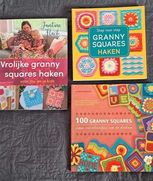 3 granny square boeken in 1 koop, Hobby en Vrije tijd, Breien en Haken, Nieuw, Haken, Patroon of Boek, Ophalen of Verzenden