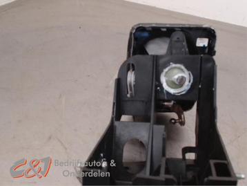 Schakelmechaniek van een Mercedes Citan beschikbaar voor biedingen