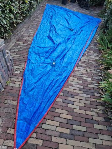 gennaker genaker blauw zo goed als nieuw ong 14m2 beschikbaar voor biedingen