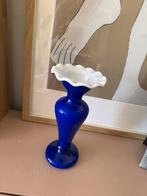 Vintage blauwe vaas, Blauw, Ophalen of Verzenden, Minder dan 50 cm, Glas