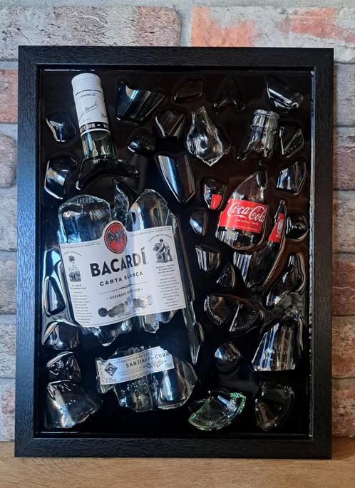 Bacardi en cola fles verwerkt in een lijst met Epoxy, Antiek en Kunst, Kunst | Schilderijen | Modern, Ophalen of Verzenden