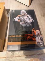 Hot toys star wars airborne trooper, Verzamelen, Ophalen of Verzenden, Nieuw, Actiefiguurtje