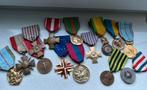 Lot Franse onderscheidingen, medailles 14 st., Verzamelen, Ophalen of Verzenden, Landmacht, Overige gebieden, Lintje, Medaille of Wings