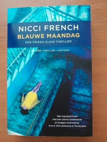 Nicci French - Blauwe maandag beschikbaar voor biedingen