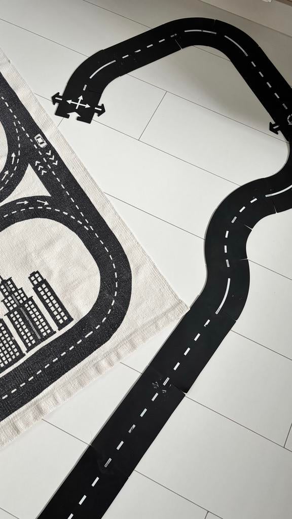 Speelkleed met autobaan h en m, Kinderen en Baby's, Speelgoed | Speelkleden, Ophalen of Verzenden, Gebruikt