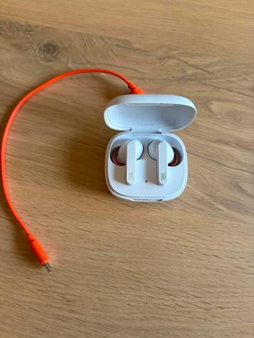 JBL noise cancelling oordopjes beschikbaar voor biedingen