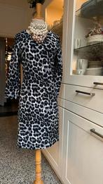 Zwart/witte tijgerprint jurk in trafelstof in mt S, Kleding | Dames, Jurken, Maat 38/40 (M), Zwart, MILIANA, Ophalen of Verzenden