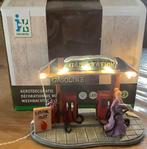 Kerstdorp gezellig tankstation, Ophalen of Verzenden, Zo goed als nieuw
