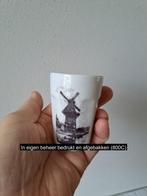 Bekertje Molen de Gooyer, Amsterdam, porselein D5.5xH7.5cm, Antiek en Kunst, Antiek | Porselein, Ophalen of Verzenden