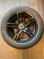 Winterbanden Mercedes W213 Zwarte Velgen - Mooie Staat!, Ophalen, Gebruikt, Banden en Velgen, 17 inch