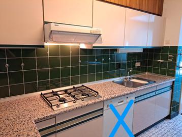 Gratis keuken (gebruikt) beschikbaar voor biedingen