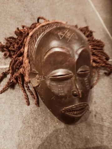 Oud tchokwe masker tjokwe zeer goede staat beschikbaar voor biedingen