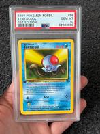 Pokémon PSA 10 1st edition Tentacool #56 Fossil set, Ophalen of Verzenden, Zo goed als nieuw, Losse kaart, Foil