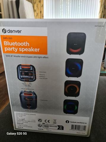 NIEUWE DENVER BLUETOOTH PARTY SPEAKER MET VERLICHTING EFFECT beschikbaar voor biedingen