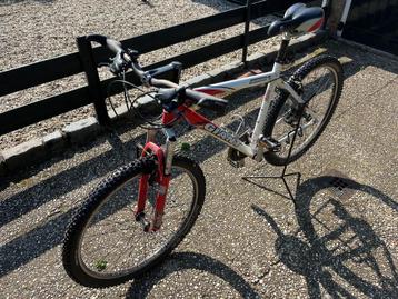 Giant yukon mountainbike beschikbaar voor biedingen
