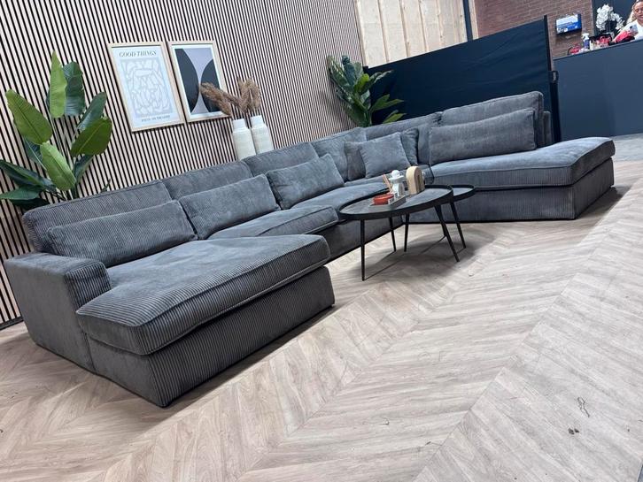 Grote Ribstof U-Bank/ Hoekbank - Grijs - 379cm, Huis en Inrichting, Banken | Bankstellen, Zo goed als nieuw, Hoekbank, Vierpersoons of meer