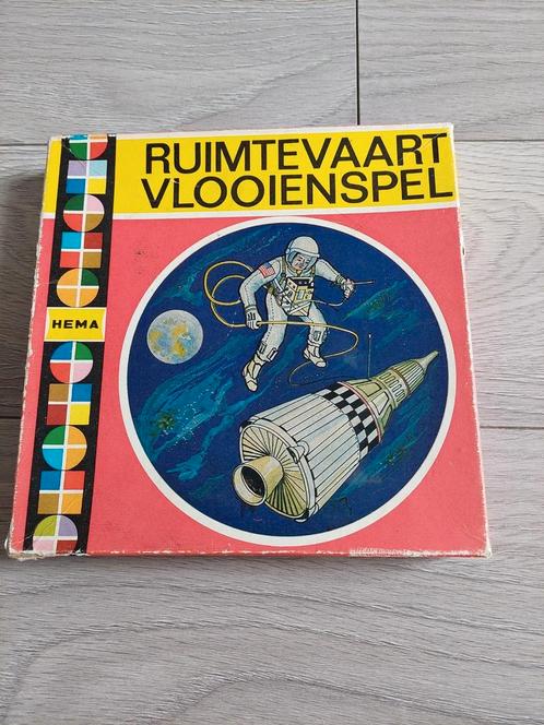 Vintage space ruimtevaart vlooienspel Hema astronauten 60's, Verzamelen, Speelgoed, Zo goed als nieuw, Ophalen of Verzenden