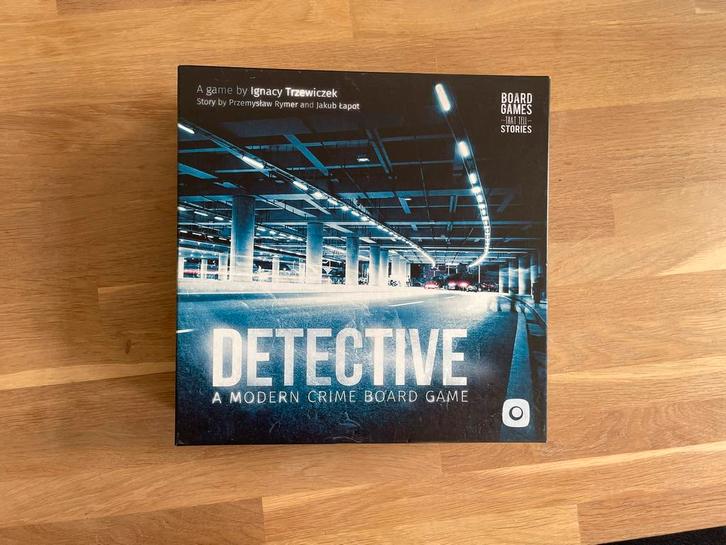 Detective Bordspel - Engelstalig - 5 Cases, Hobby en Vrije tijd, Gezelschapsspellen | Bordspellen, Zo goed als nieuw, Een of twee spelers
