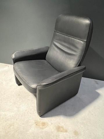 De Sede ds50 relaxfauteuil in zwart nekleder beschikbaar voor biedingen