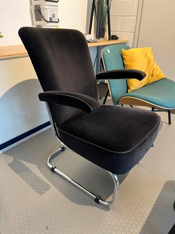 Ahrend Fauteuil, ribstof uit jaren 60 vintage! beschikbaar voor biedingen