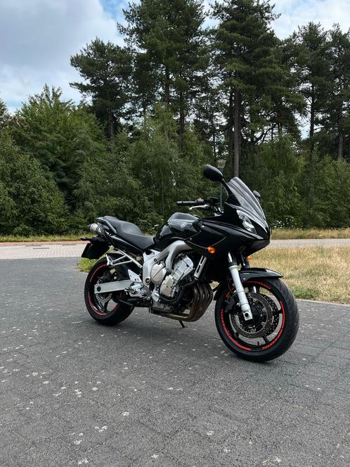 Yamaha FZ6 Fazer 2006 ABS (35 500km), Motoren, Motoren | Yamaha, Particulier, Naked bike, meer dan 35 kW, 4 cilinders, Motorrijbewijs A