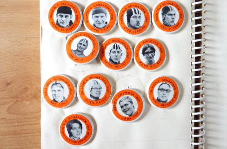 Speldjes Olympische Spelen 1968, Verzamelen, Speldjes, Pins en Buttons, Gebruikt, Speldje of Pin, Sport, Ophalen of Verzenden