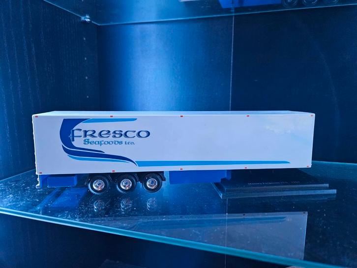 Fresco Koeltrailer Model, Hobby en Vrije tijd, Modelauto's | 1:50, Zo goed als nieuw, Bus of Vrachtwagen, Lion Toys, Ophalen of Verzenden