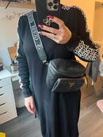 Guess tas, Sieraden, Tassen en Uiterlijk, Tassen | Schoudertassen, Ophalen of Verzenden, Zo goed als nieuw, Zwart