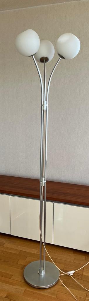 Stijlvolle Staande Lamp met 3 glazen Bollen H185, Huis en Inrichting, Lampen | Vloerlampen, Gebruikt, 150 tot 200 cm, Metaal, Ophalen