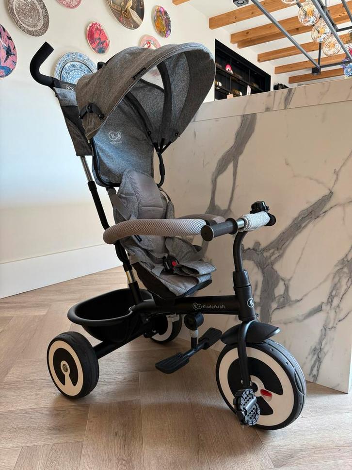 Kinderkraft Aston Driewieler - Zwart/Grijs - Als nieuw!, Fietsen en Brommers, Fietsen | Driewielers, Zo goed als nieuw, Duwstang