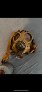 Ww2 gasmasker met duits bus, Verzamelen, Militaria | Tweede Wereldoorlog, Ophalen of Verzenden, Landmacht, Duitsland