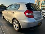 BMW 1-serie 118i Executive AUTOMAAT Leer Clima PDC 1e Eigena, Auto's, Achterwielaandrijving, Zwart, 4 cilinders, 129 pk