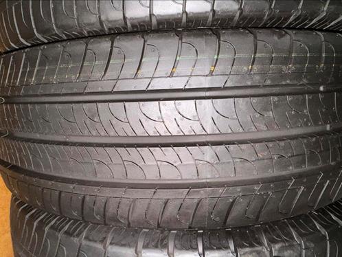 4x demo banden Goodyear EfficientGrip Cargo 215/65 R16C, Auto-onderdelen, Banden en Velgen, Band(en), Zomerbanden, 16 inch, 215 mm