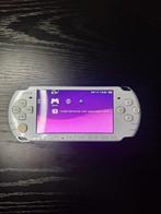 Playstation Portable Wit PSP + Games [ Retro / Vintage ], Spelcomputers en Games, Avontuur en Actie, 1 speler, Ophalen of Verzenden