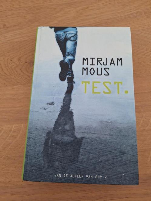 Mirjam Mous - Test., Boeken, Kinderboeken | Jeugd | 13 jaar en ouder, Zo goed als nieuw, Ophalen of Verzenden