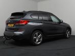BMW X1 sDrive18i High Executive | M-Pakket | Pano! | Camera, Euro 6, Leder en Stof, Bedrijf, 3 cilinders