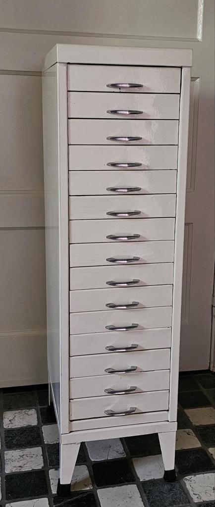 Kast met 15 lades oud vintage jaren '60 '70., Huis en Inrichting, Kasten | Overige, Ophalen
