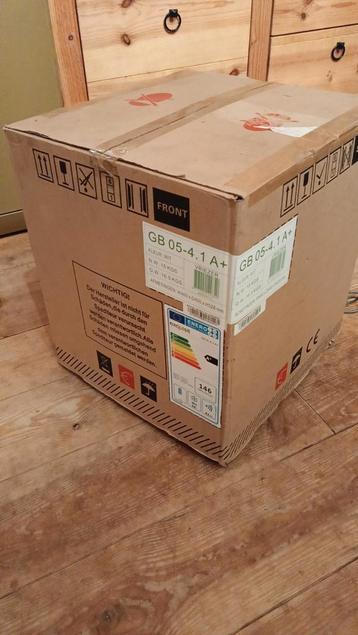 Kleine Exquisit Vriezer - Compact & Handig! beschikbaar voor biedingen