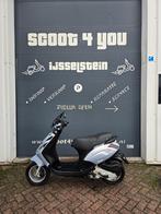 PIAGGIO ZIP 4T 2V RS-1 SILVERLINE FULL OPTION GARANTIE!, Fietsen en Brommers, Scooters | Piaggio, Ophalen, Zo goed als nieuw, Benzine