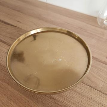 RIVIÈRA MAISON Goudkleurige Etagere beschikbaar voor biedingen