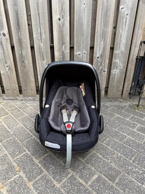 Maxi-Cosi Pebble Pro i-Size autostoel – zwart, gebruikt, Kinderen en Baby's, Autostoeltjes, Gebruikt, Maxi-Cosi, 0 t/m 13 kg, Autogordel of Isofix