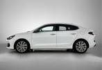 Hyundai i30 Fastback 1.0 T-GDI Premium / Navigatie / Camera, Auto's, 12 maanden, Stof, Gebruikt, Euro 6