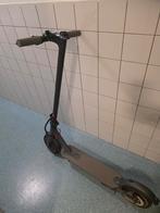 Elektrische step 25 KM/U met oplader, Ophalen of Verzenden, Elektrische step (E-scooter)