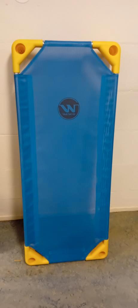 Stretcher (voor kinderen tot ongeveer 5 jaar), Kinderen en Baby's, Kinderkamer | Bedden, Zo goed als nieuw, 160 tot 180 cm, 70 tot 85 cm
